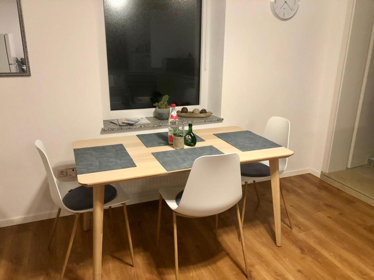 Ferienwohnung Um'S Eck Ochsenfurt Buitenkant foto