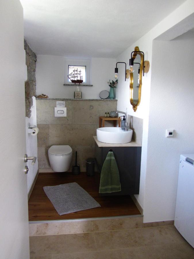 Ferienwohnung Um'S Eck Ochsenfurt Buitenkant foto