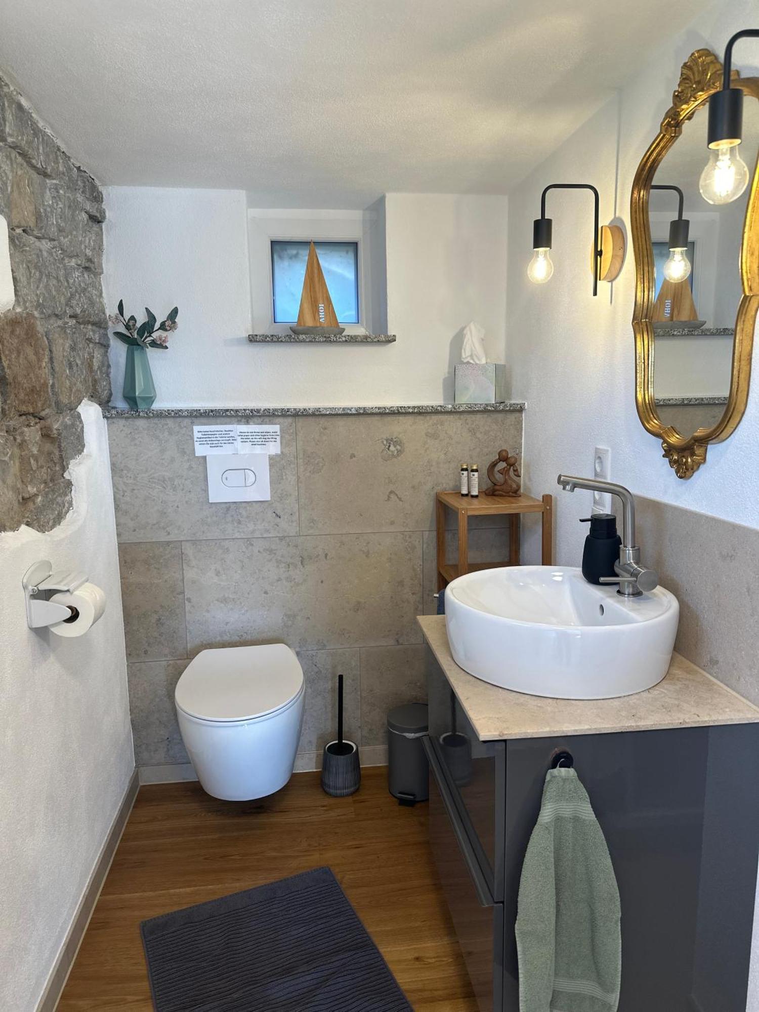 Ferienwohnung Um'S Eck Ochsenfurt Buitenkant foto