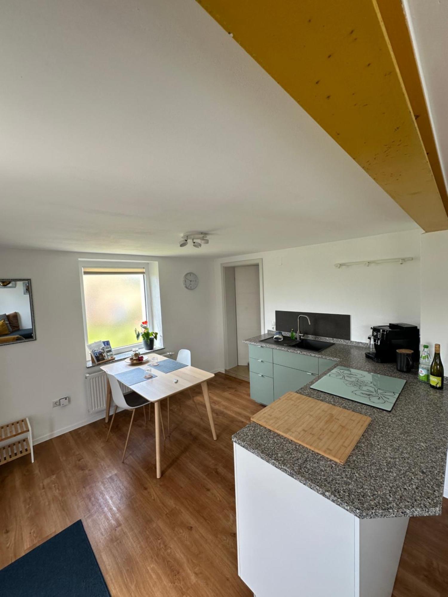 Ferienwohnung Um'S Eck Ochsenfurt Buitenkant foto